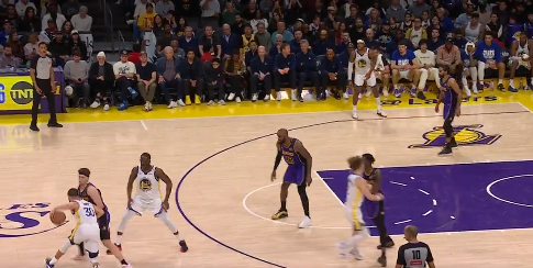 Los Angeles Lakers Edge Past Golden State Warriors In A Thrilling Contest